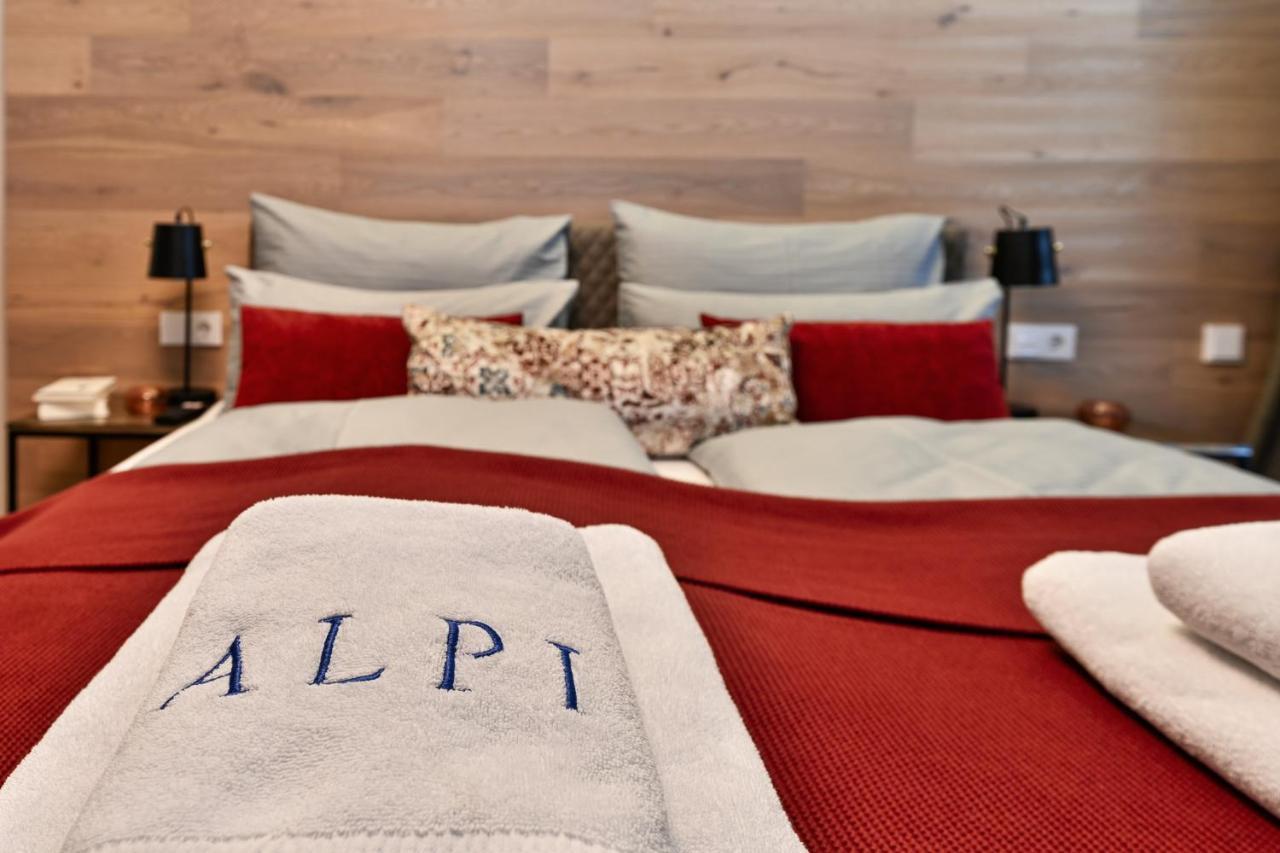 Boutique Chalets Alpi - Private Sauna & Cinema Garmisch-Partenkirchen járás Kültér fotó